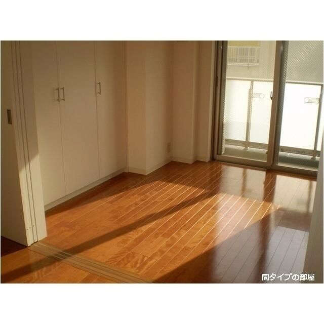 居室・リビング　同タイプ部屋　参考写真です