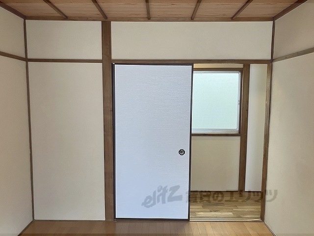 居室・リビング　居室