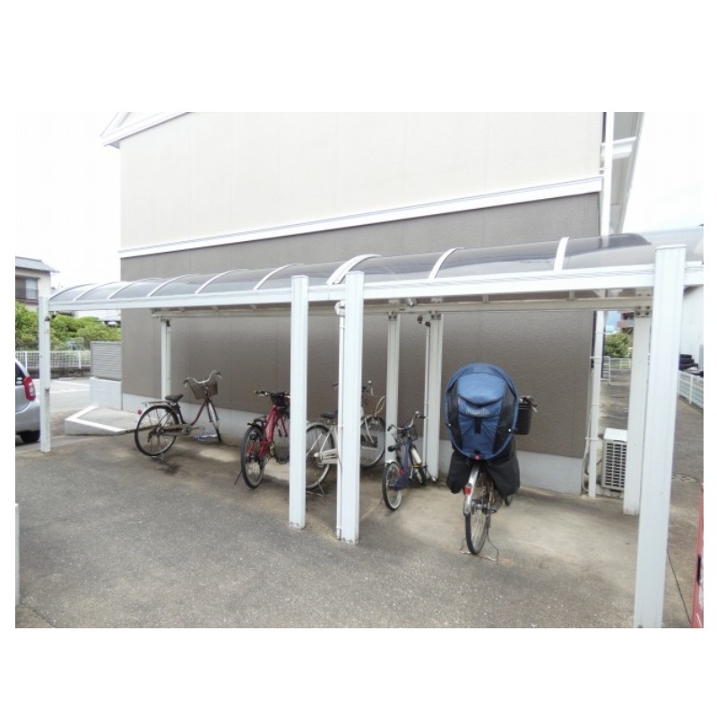 その他共有部分　屋根付きの駐輪場