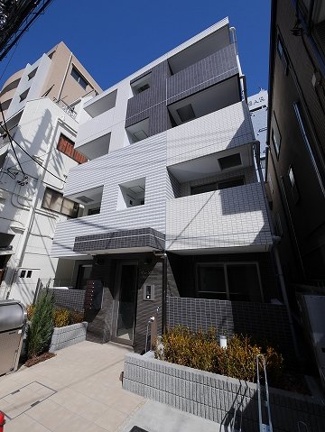 建物外観　落ち着いた雰囲気の外観です