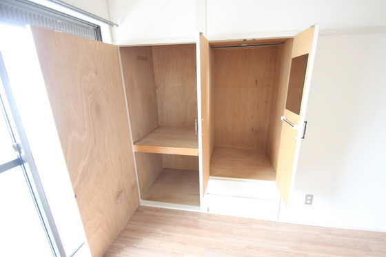 収納　※別部屋の写真です