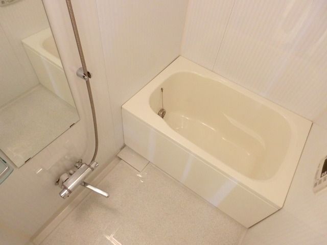 バス・シャワールーム　NULL