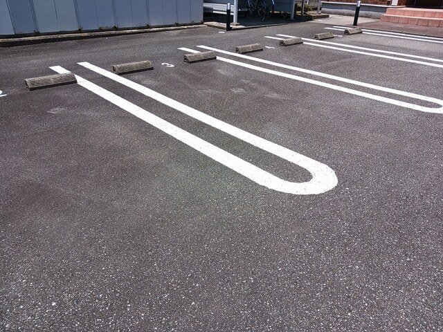 駐車場　駐車場完備です