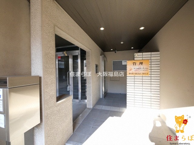 エントランス　共用部の印象も大切に