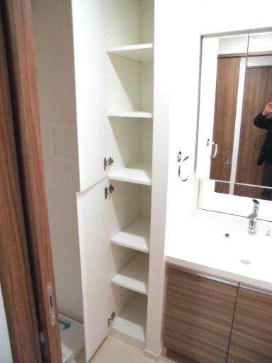 洗面設備　同じ間取の別のお部屋の写真です。