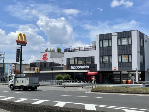 飲食店　マクドナルド 泉北2号堺上店（飲食店）まで1879m