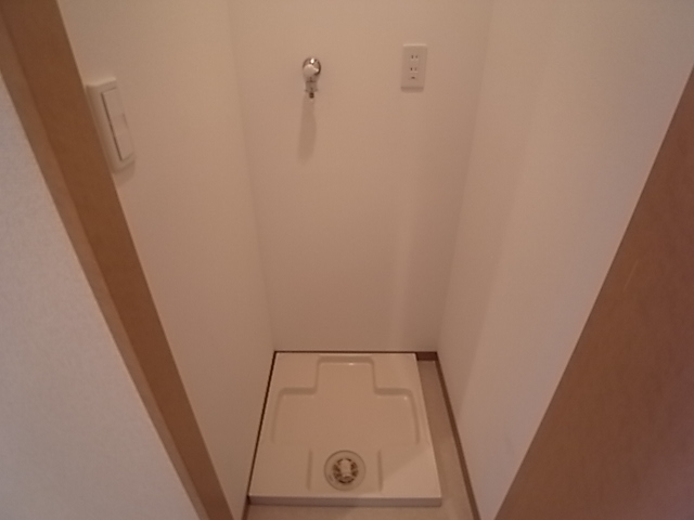 その他　室内洗濯機置き場付きです。