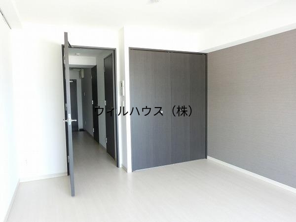 居室・リビング　広々とした洋室！