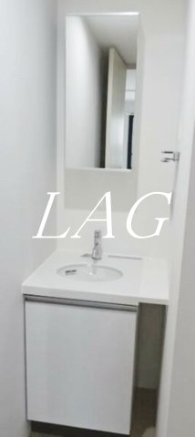 洗面設備　独立洗面台です。