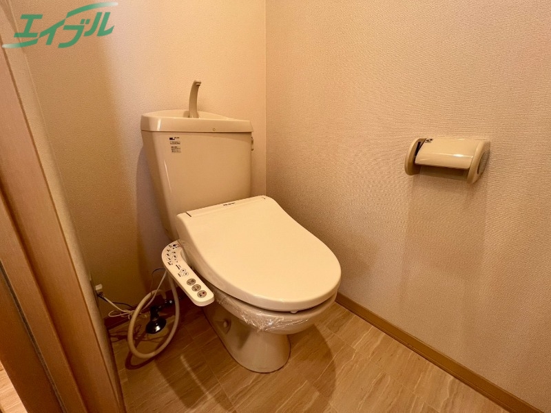 トイレ　別部屋参考写真です