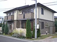 建物外観　同物件・同間取りのC棟の外観写真となります。