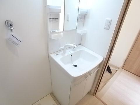 洗面設備　洗髪洗面化粧台