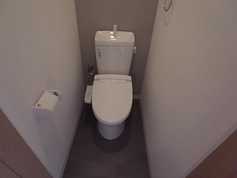トイレ　シャワー付トイレ