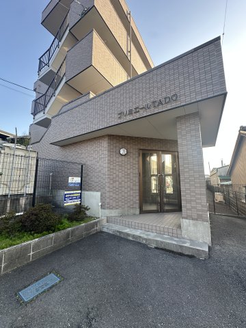 エントランス　04453