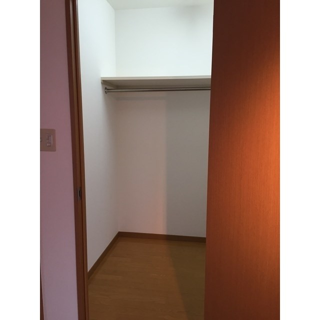 収納　別部屋参考写真