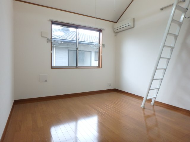 居室・リビング　同物件内参考画像