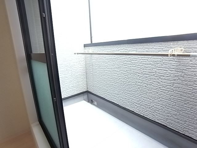 バルコニー　東向きのベランダです