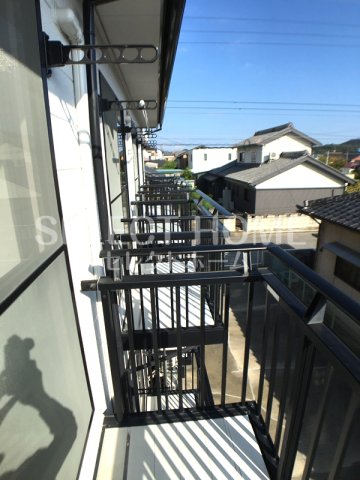 バルコニー　広々としたバルコニーです