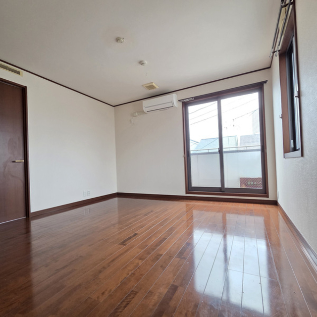 居室・リビング　きれいなお部屋