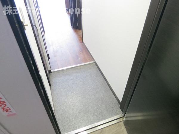 玄関　明るい玄関です