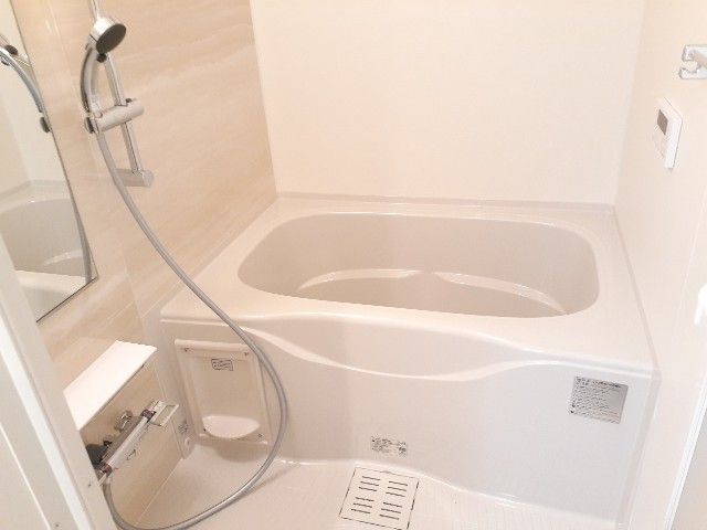バス・シャワールーム　日々の疲れを癒すお風呂付です