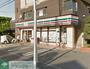 コンビニ　セブンイレブン（コンビニ）まで560m