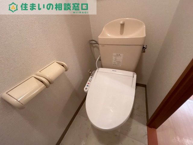 トイレ　同型