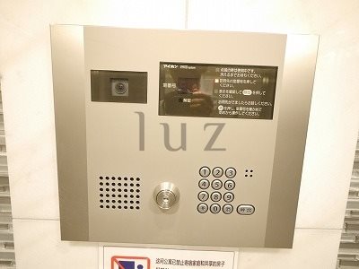 セキュリティ　安心のオートロック完備で女性の方も安心です☆