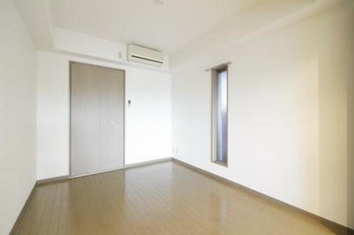 その他部屋・スペース　5.2帖の洋室。