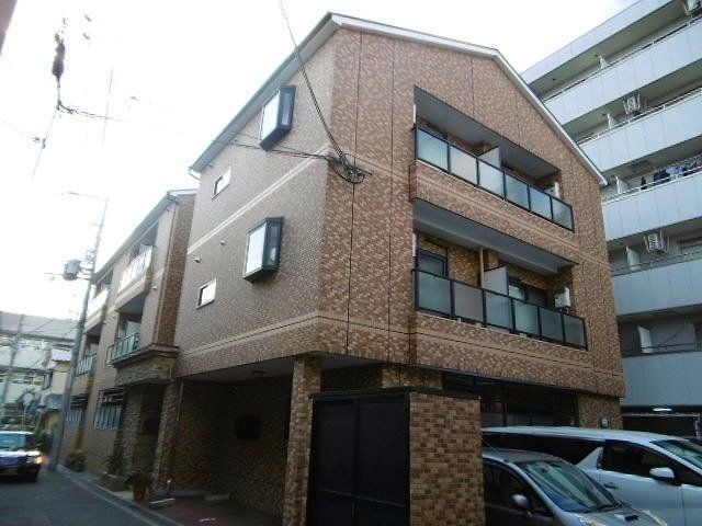 建物外観　人気のロフト付きマンションです。
