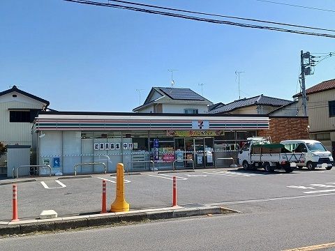 コンビニ　セブンイレブン（コンビニ）まで600m