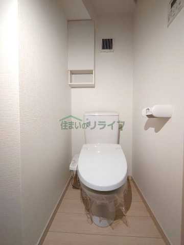 トイレ　別部屋参考写真となります。