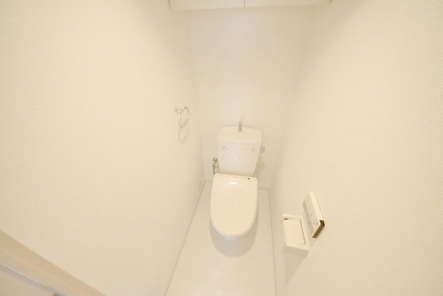 トイレ　コンパクトで使いやすいトイレです