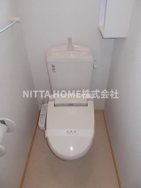 トイレ　トイレにはウォシュレット機能が付いています！