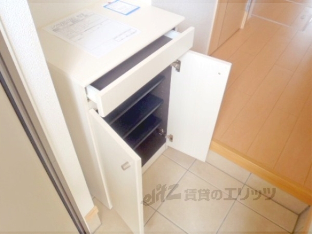 収納　下駄箱