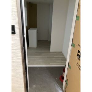 玄関　同物件写真 2026.0801撮影時