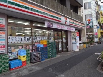 コンビニ　セブンイレブン杉並和田3丁目東店（コンビニ）まで387m