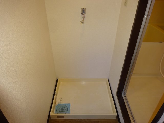 その他設備　洗濯機置場