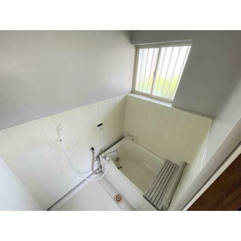 バス・シャワールーム　※他部屋参考写真