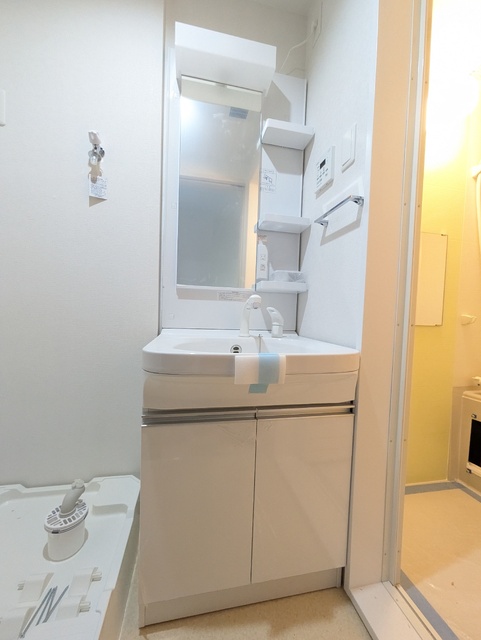 洗面設備　建築中のため、一部仕様が異なる場合があります。
