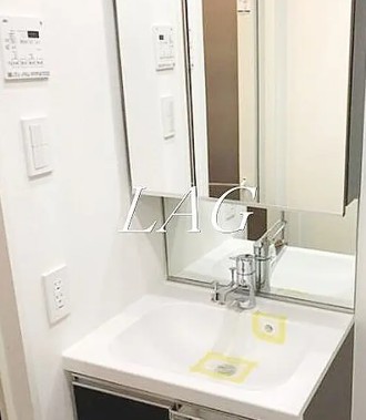 洗面設備　独立洗面台です。