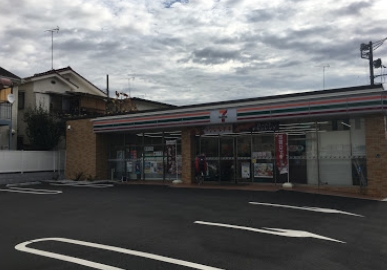 コンビニ　セブンイレブン 東京高校前店（コンビニ）まで412m