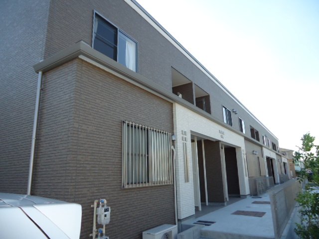 建物外観　外観写真（昼）