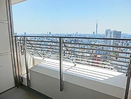 バルコニー　別タイプ部屋　参考写真です