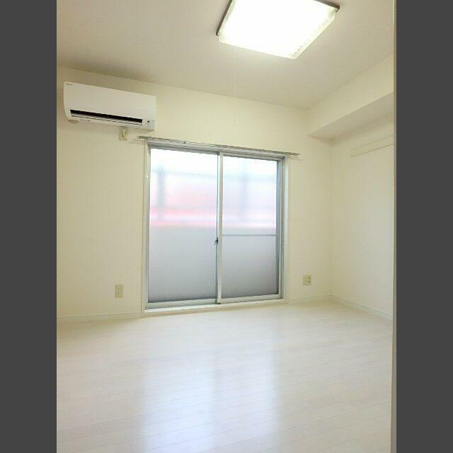 居室・リビング　きれいなお部屋