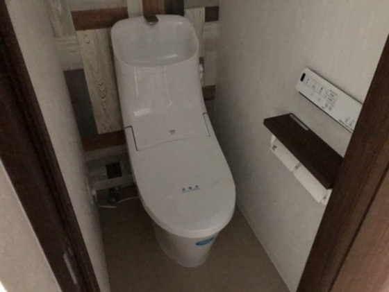 トイレ　※他号室の写真です