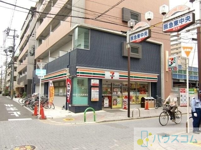 コンビニ　セブン‐イレブン 阪急茨木市駅東店（コンビニ）まで293m