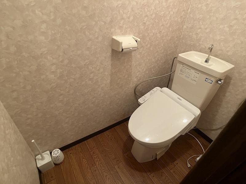 トイレ　トイレ