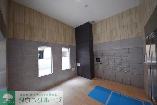 エントランス　エントランス