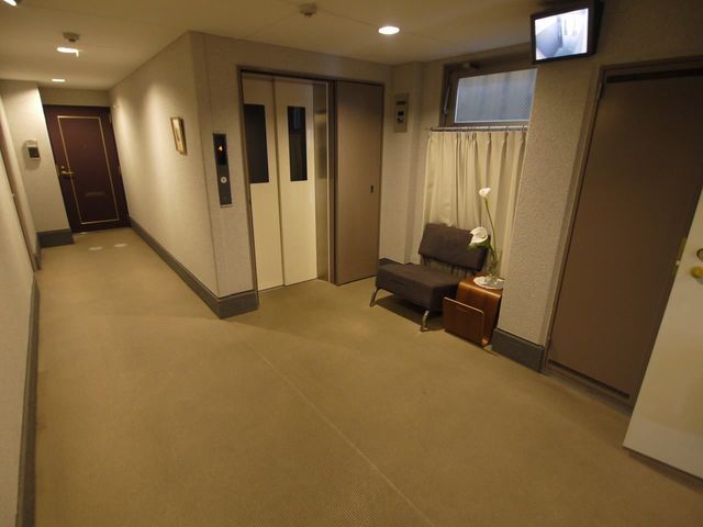 ロビー